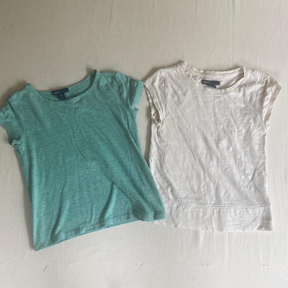 Gap kids 6-7 tee shirts